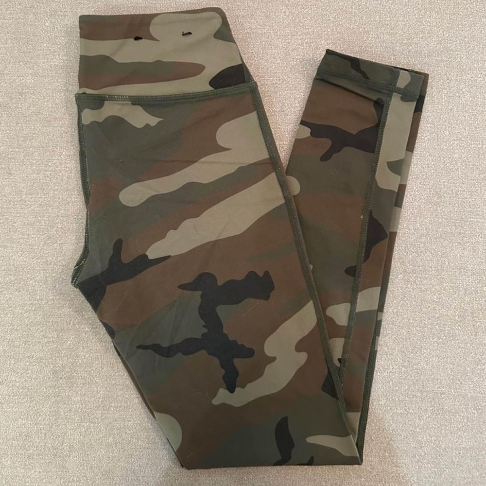 TNA Parklife leggings